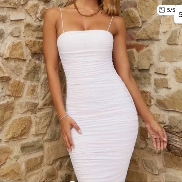 Oh Polly Ivory Ruched Midi Dress size 4 - Picture 1 of 4